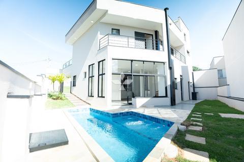 Casa à venda em Valinhos, null, com 3 suítes, com 228 m²